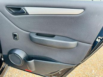 Mercedes-Benz B Class 1.5 B160 BlueEfficiency Sport 5dr