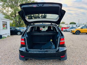 Mercedes-Benz B Class 1.5 B160 BlueEfficiency Sport 5dr