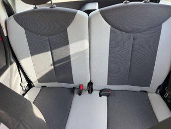 Toyota AYGO 1.0 VVT-i x-play x-shift Euro 5 5dr Euro 5