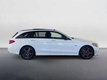 Mercedes-Benz C Class 2.0 C300e 13.5kWh AMG Line Night Edition (Premium Plus) Estate 5