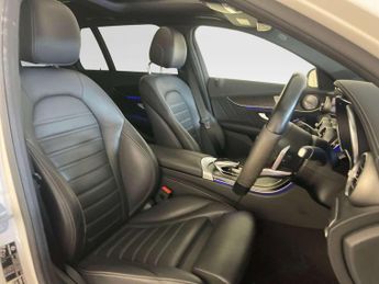 Mercedes-Benz C Class 2.0 C300e 13.5kWh AMG Line Night Edition (Premium Plus) Estate 5