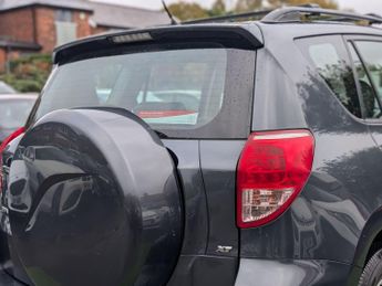 Toyota RAV4 2.0 XT4 4WD 5dr
