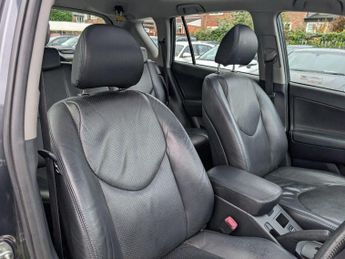 Toyota RAV4 2.0 XT4 4WD 5dr