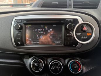 Toyota Yaris 1.33 Dual VVT-i SR Euro 5 5dr