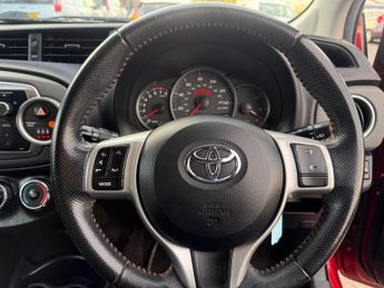 Toyota Yaris 1.33 Dual VVT-i SR Euro 5 5dr