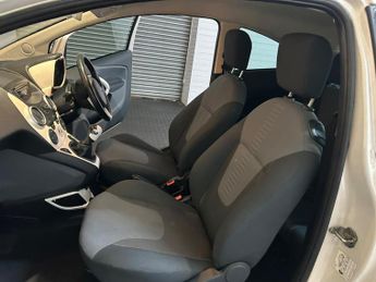 Ford Ka 1.3 TDCi Titanium Euro 5 3dr