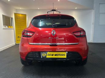 Renault Clio 0.9 TCe Iconic Euro 6 (s/s) 5dr