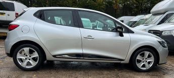 Renault Clio 0.9 TCe Dynamique MediaNav Hatchback 5dr Petrol Manual Euro 5 (s