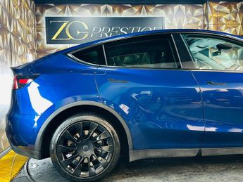 Tesla Model Y (Dual Motor) Long Range Auto 4WDE 5dr