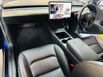Tesla Model Y (Dual Motor) Long Range Auto 4WDE 5dr