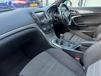 Vauxhall Insignia 1.8 16V Limited Edition Euro 5 5dr