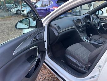 Vauxhall Insignia 1.8 16V Limited Edition Euro 5 5dr