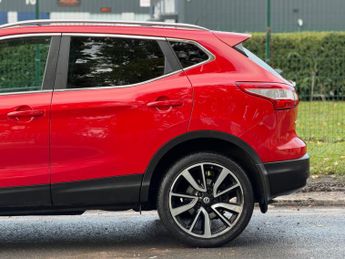 Nissan Qashqai 1.6 dCi Tekna XTRON 2WD Euro 6 (s/s) 5dr