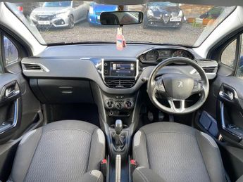Peugeot 208 1.2 PureTech Active Euro 6 5dr