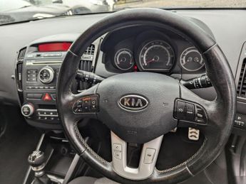 Kia Ceed 1.6 CRDi 3 Euro 4 5dr