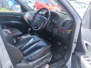Hyundai Santa Fe 2.2 CRTD CDX Auto 4WD Euro 3 5dr (5 seat)