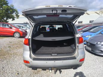 Hyundai Santa Fe 2.2 CRTD CDX Auto 4WD Euro 3 5dr (5 seat)