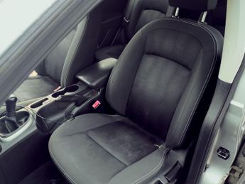 Nissan Qashqai 1.6 Acenta 2WD Euro 5 (s/s) 5dr