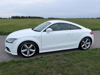 Audi TT 2.0 TFSI S line S Tronic Euro 5 (s/s) 3dr