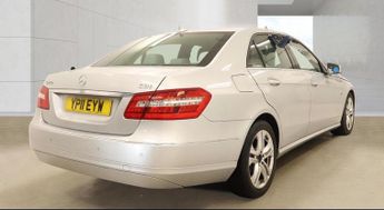 Mercedes-Benz E Class 2.1 E250 CDI BlueEfficiency Avantgarde G-Tronic+ Euro 5 (s/s) 4d