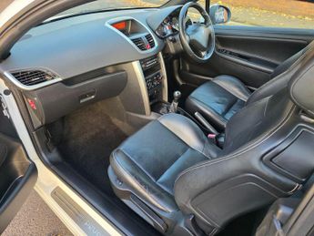 Peugeot 207 CC 1.6 VTi Allure Euro 5 2dr