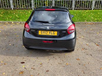 Peugeot 208 1.2 PureTech Black Edition Euro 6 3dr