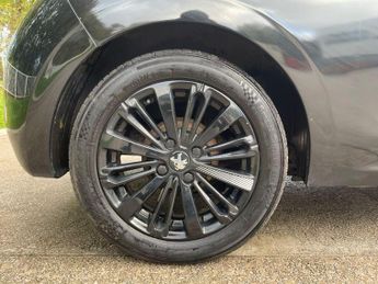 Peugeot 208 1.2 PureTech Black Edition Euro 6 3dr