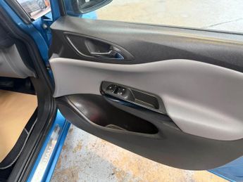 Vauxhall Corsa 1.4i SE Auto Euro 6 5dr