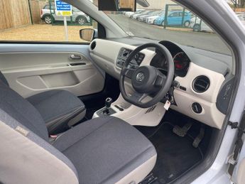 Volkswagen up! 1.0 Move up! ASG Euro 6 3dr