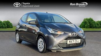 Toyota AYGO 1.0 VVT-i x-play Euro 6 (s/s) 5dr