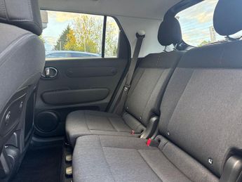 Hyundai INSTER Long Range 49kWh 02 SUV 5dr Electric Auto (115 ps)