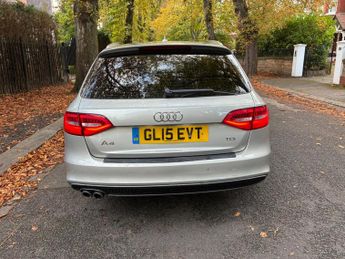Audi A4 Avant 2.0 TDI S line Multitronic Euro 5 (s/s) 5dr