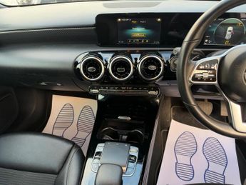 Mercedes-Benz A Class 1.5 A180d Sport 7G-DCT Euro 6 (s/s) 5dr