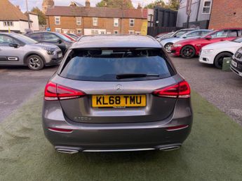 Mercedes-Benz A Class 1.5 A180d Sport 7G-DCT Euro 6 (s/s) 5dr