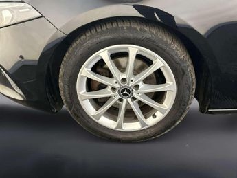 Mercedes-Benz A Class 1.5 A180d Sport (Executive) Hatchback 5dr Diesel 7G-DCT Euro 6 (