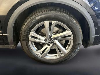 Volkswagen T-Roc 1.5 TSI R-Line Convertible 2dr Petrol DSG 2WD Euro 6 (s/s) (150 