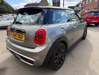 MINI Hatch 2.0 Cooper S Auto Euro 6 (s/s) 3dr