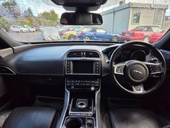 Jaguar XE 2.0d R-Sport Auto Euro 6 (s/s) 4dr