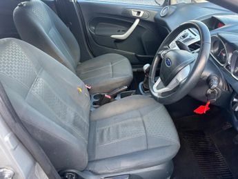 Ford Fiesta 1.6 TDCi ECOnetic DPF Zetec 5dr