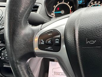 Ford Fiesta 1.25 Zetec Euro 5 5dr