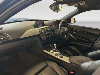 BMW 3 Series 2.0 330e 7.6kWh M Sport Saloon 4dr Petrol Plug-in Hybrid Auto Eu