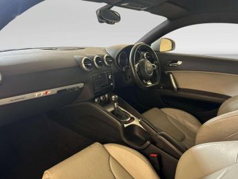 Audi TT RS 2.5 TFSI Coupe 3dr Petrol S Tronic quattro Euro 5 (340 ps)