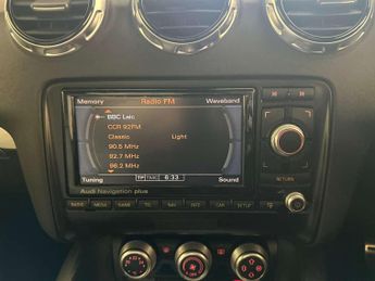 Audi TT RS 2.5 TFSI Coupe 3dr Petrol S Tronic quattro Euro 5 (340 ps)