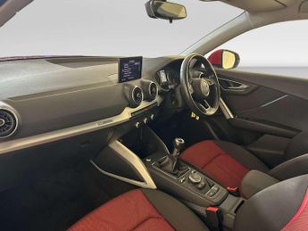 Audi Q2 1.5 TFSI CoD 35 Sport SUV 5dr Petrol Manual Euro 6 (s/s) (150 ps