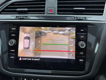 Volkswagen Tiguan 1.5 TSI EVO R-Line Tech DSG Euro 6 (s/s) 5dr
