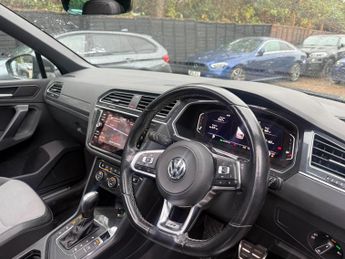 Volkswagen Tiguan 1.5 TSI EVO R-Line Tech DSG Euro 6 (s/s) 5dr