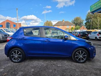 Toyota Yaris 1.5 VVT-i Icon Tech CVT Euro 6 5dr