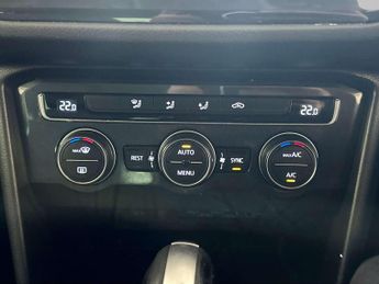 Volkswagen Tiguan 1.5 TSI EVO Match SUV 5dr Petrol DSG Euro 6 (s/s) (150 ps)