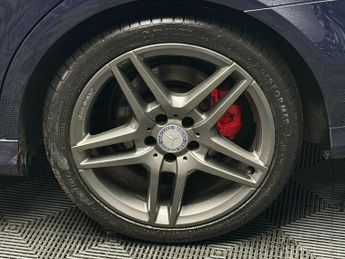 Mercedes-Benz E Class 2.1 E220 CDI AMG Sport G-Tronic+ Euro 5 (s/s) 5dr