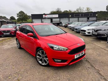 Ford Focus 1.0T EcoBoost ST-Line Euro 6 (s/s) 5dr